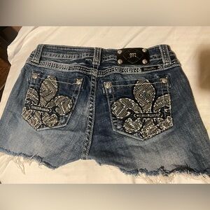 Miss me size 28 cut off shorts like new
